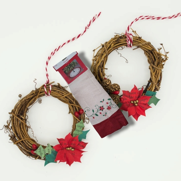 Christmas Tree Skirt - Picture 2 of 4